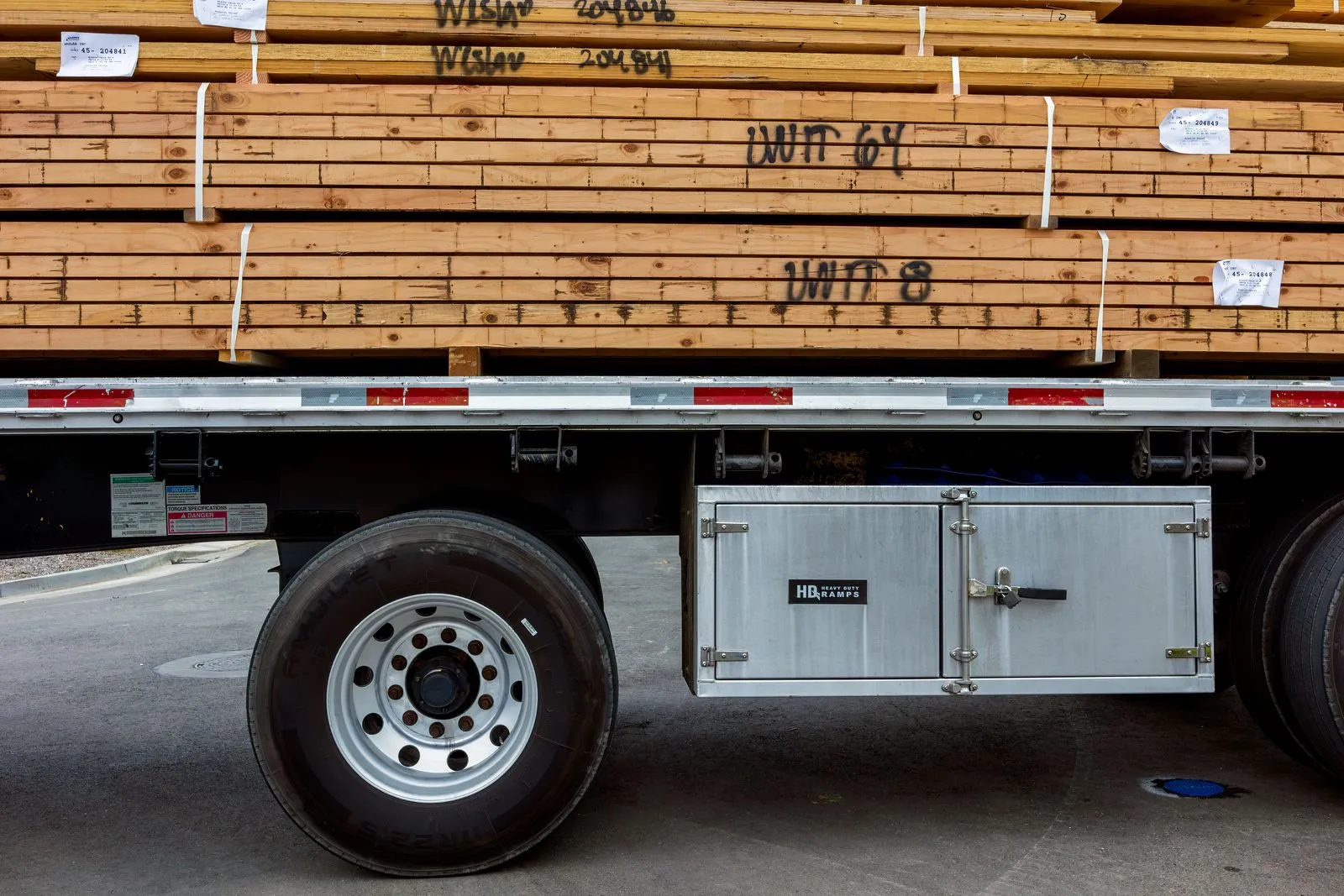 How to Prepare Your Vehicle for Flatbed Towing